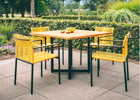 Aiatool Apple Bee JAKARTA mattmust / kollane, 56x59xH82 cm