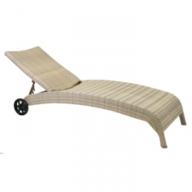 Lamamistool WICKER beez, aiamööbel, HoReCa mööbel